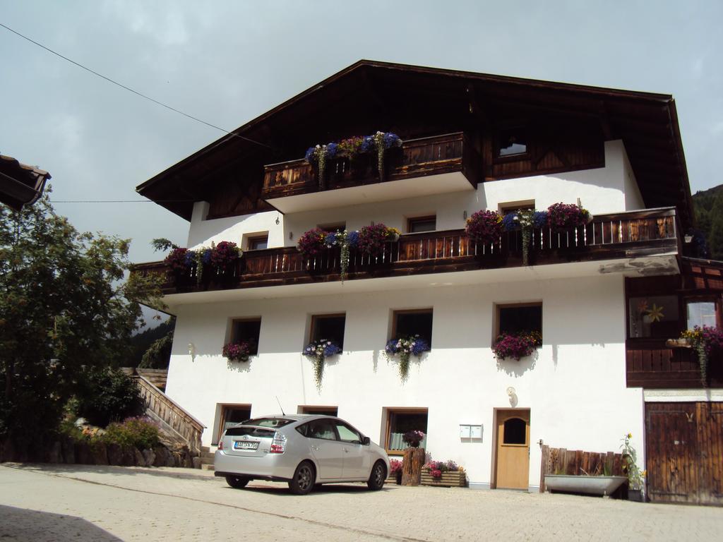 Haus Fliri Ξενοδοχείο Curon Venosta Εξωτερικό φωτογραφία