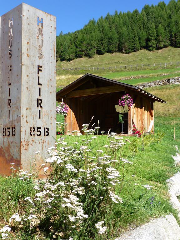 Haus Fliri Ξενοδοχείο Curon Venosta Εξωτερικό φωτογραφία